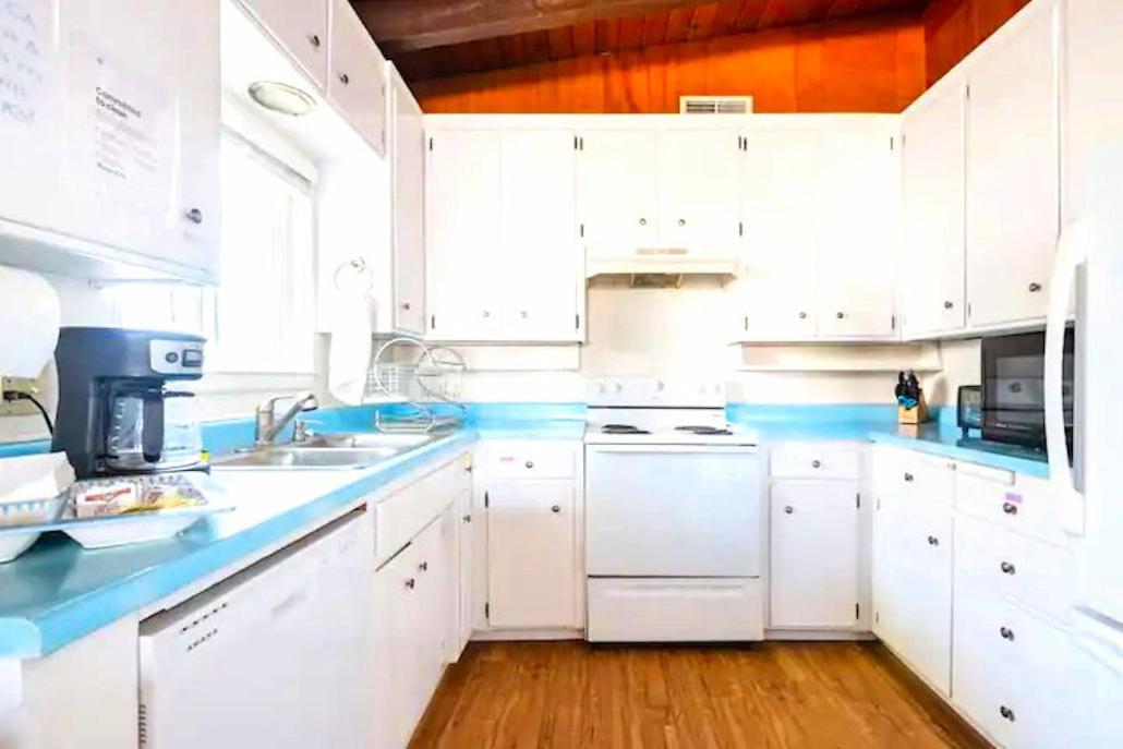 Oceano: Short Walk To Beach, 4 Bedroom 2 Bath, Private House! Across Street From Park & Pond מראה חיצוני תמונה